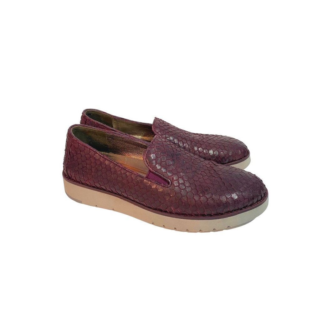 Johnston & Murphy Penelope Women's Slip On Size 6.5 Maroon Reptile Look